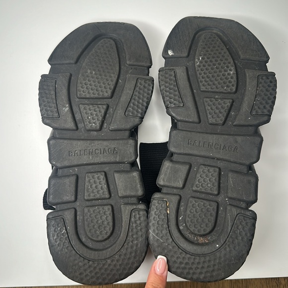 BALENCIAGA SPEED KNIT LOW RUNNERS SOCK FULL BLACK USA 8/ EU 38 WOMEN'S TRAINER - Picture 5 of 6